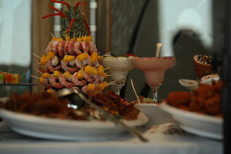 Sunday Buffet at Bay Lodge